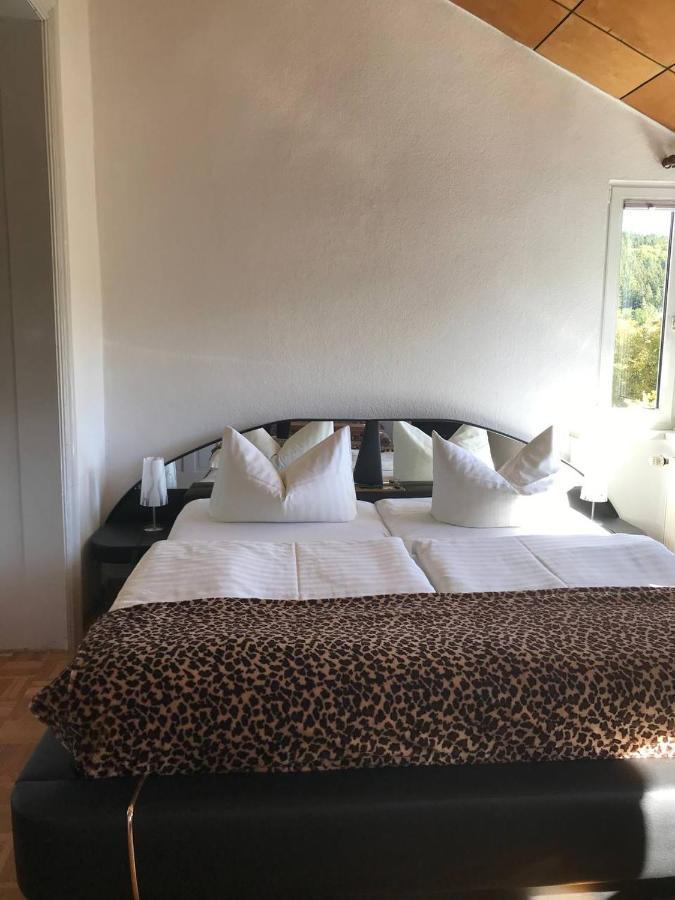 Ferienwohnung In Villa Bad Elster Bagian luar foto